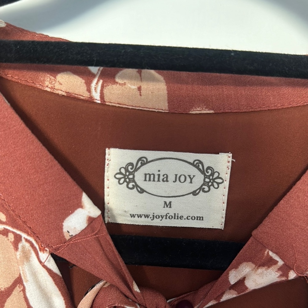 Joyfolie Multicolored Ruffled Flutter Sleeve Blou… - image 2